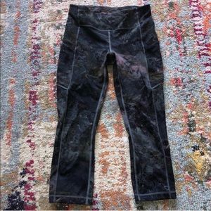 Cropped lululemon leggings